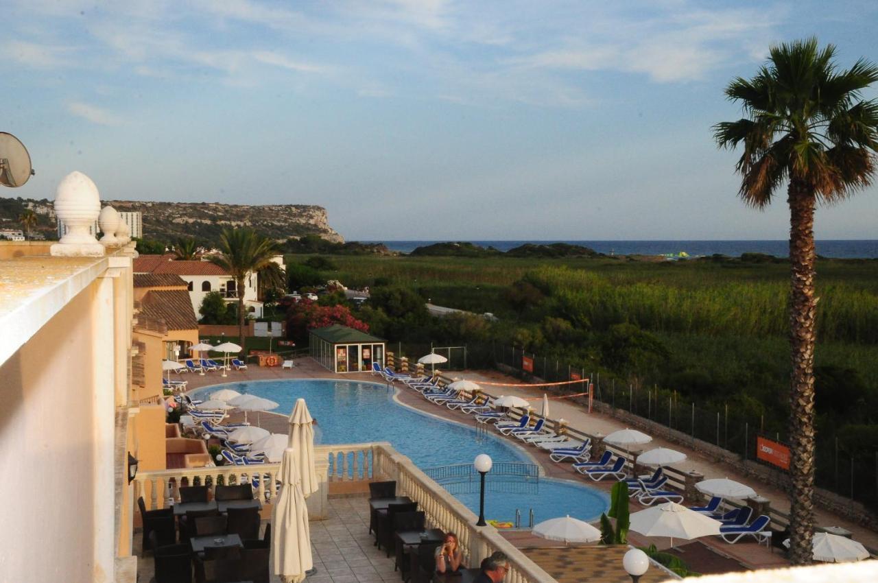 Hotel Arenas De Son Bou Exteriér fotografie