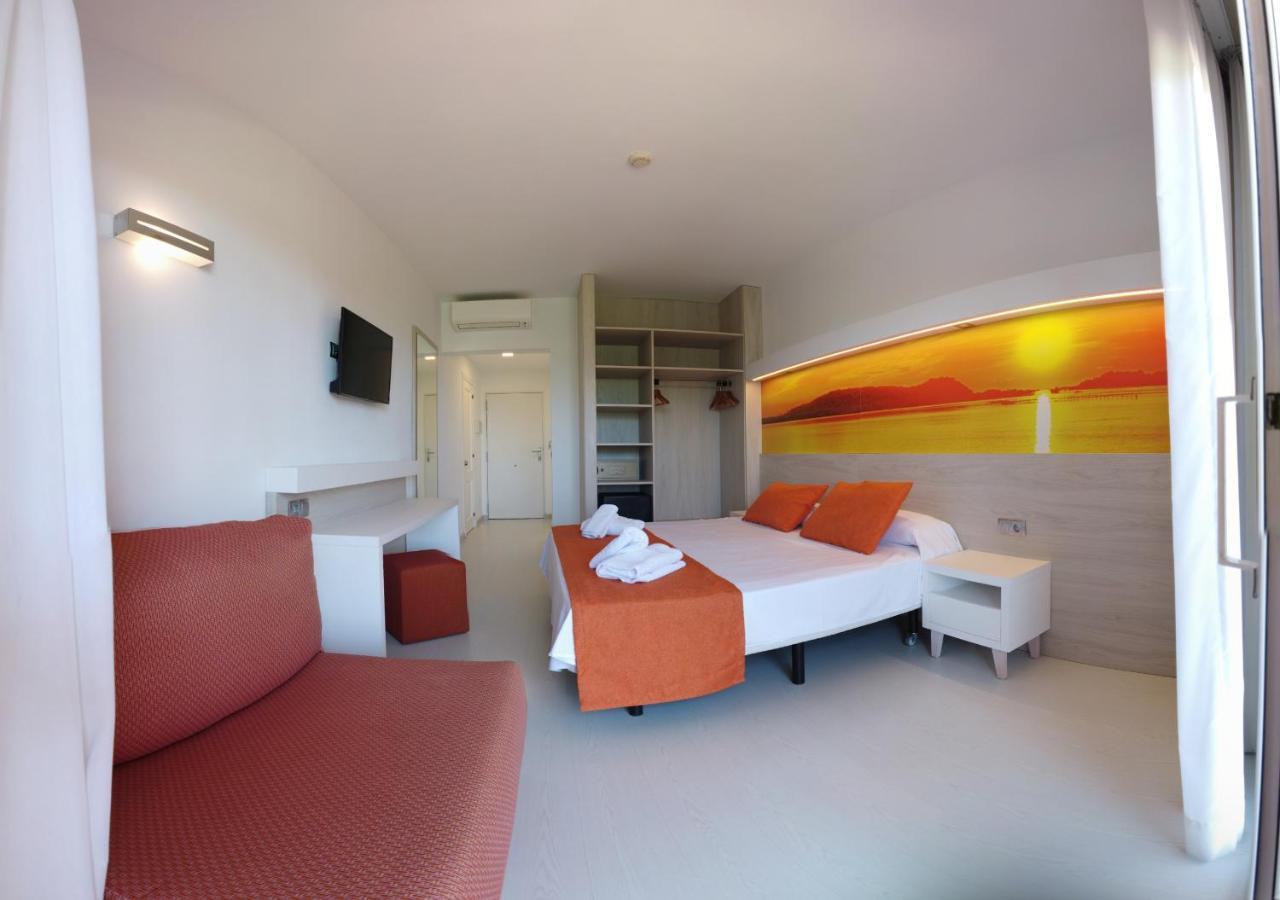 Hotel Arenas De Son Bou Exteriér fotografie