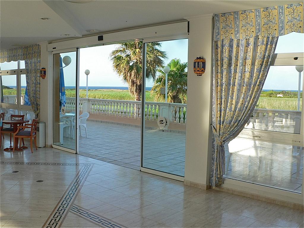 Hotel Arenas De Son Bou Exteriér fotografie