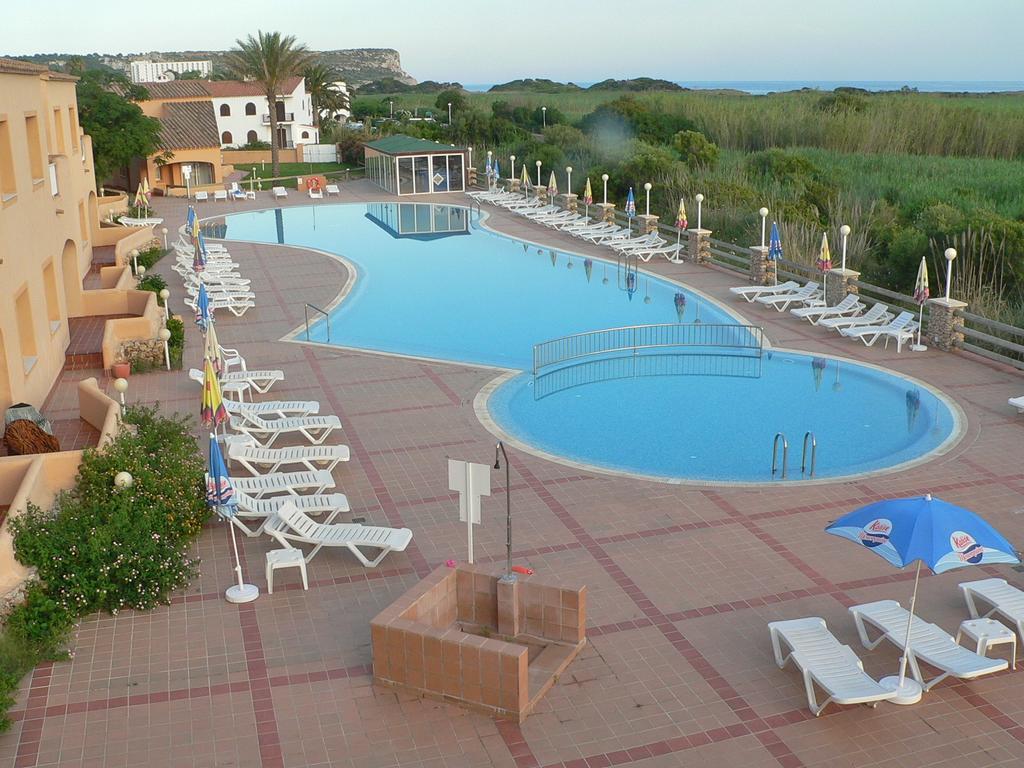 Hotel Arenas De Son Bou Exteriér fotografie